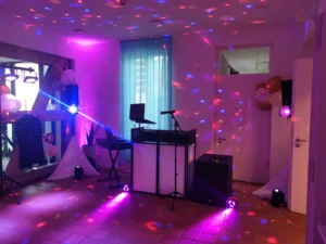 Aufbaubeispiel DJ Vaddi Event Vera Review
